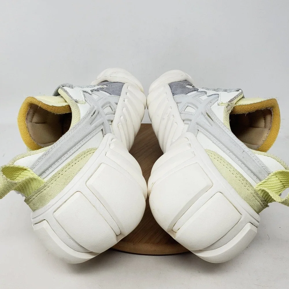 Onitsuka Tiger by Asics onitsuka tiger